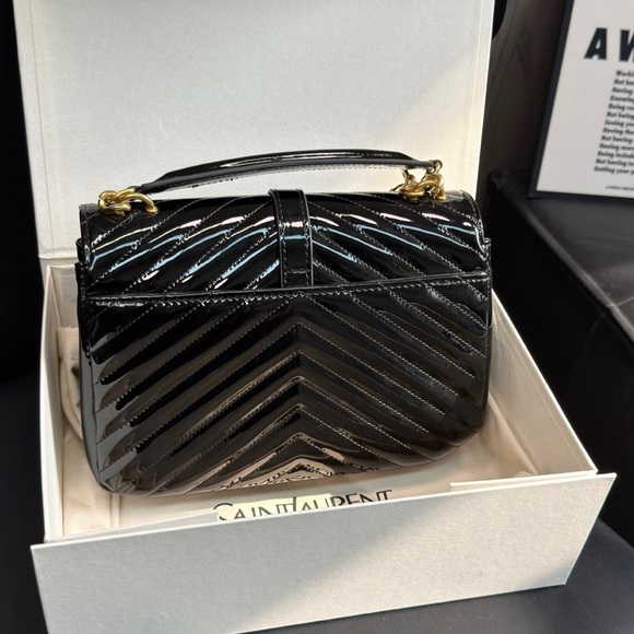 Saint Laurent women's bag - Picture 3 of 7